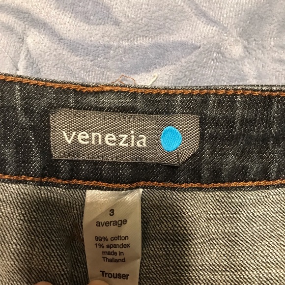 Jeans. Lane Bryant. Size 3 - Picture 3 of 3